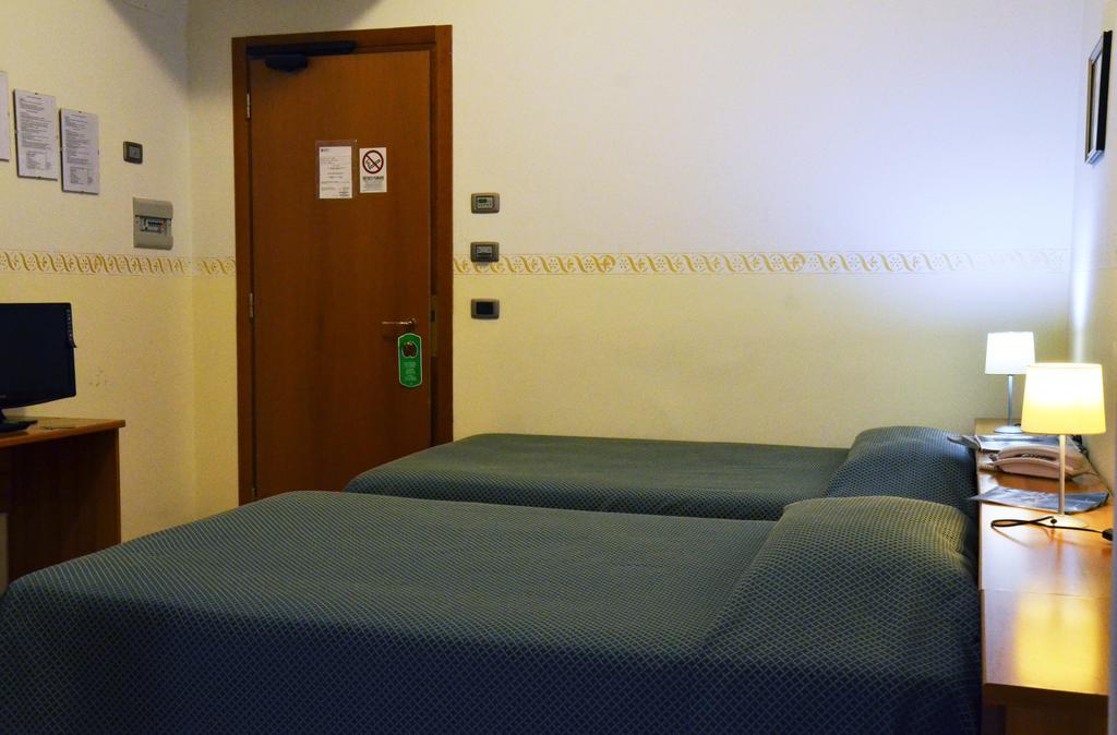 Hotel Serena Rieti Room photo