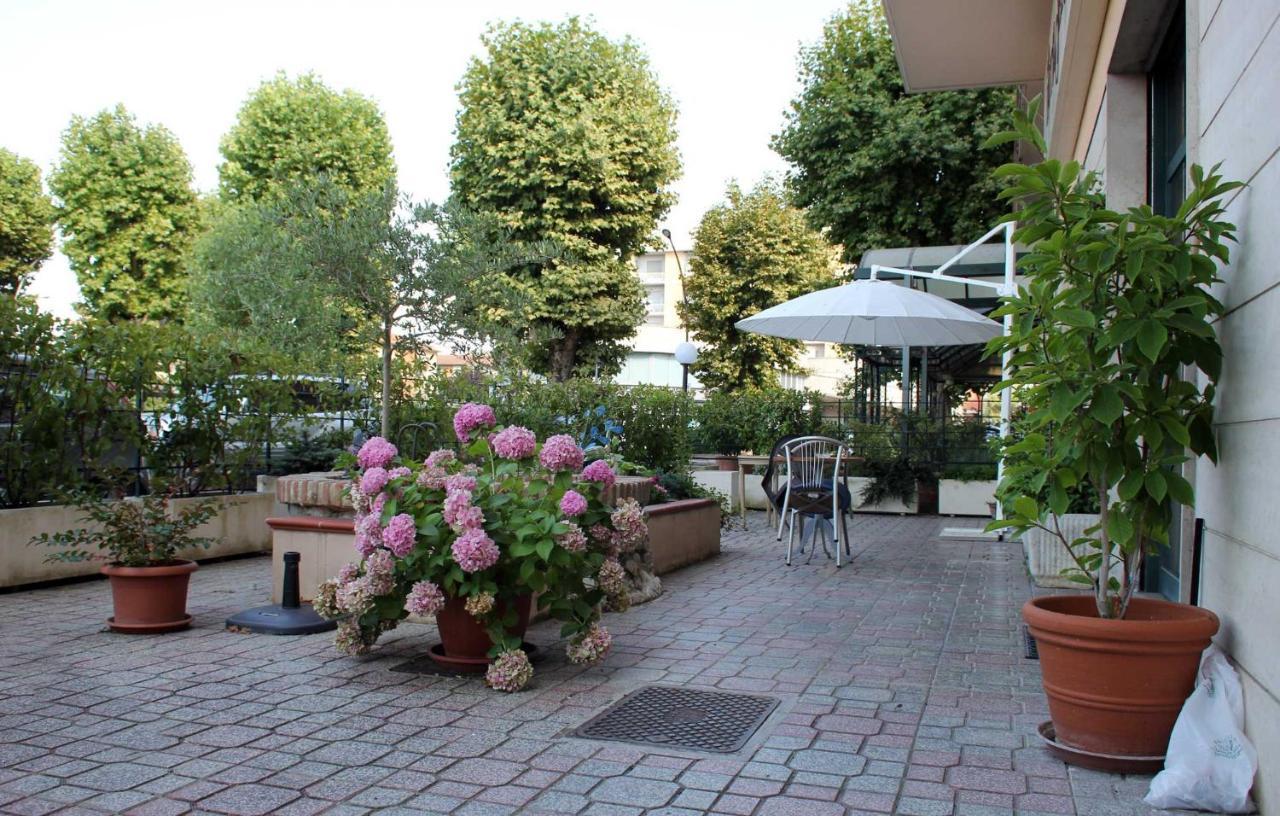 Hotel Serena Rieti Exterior photo